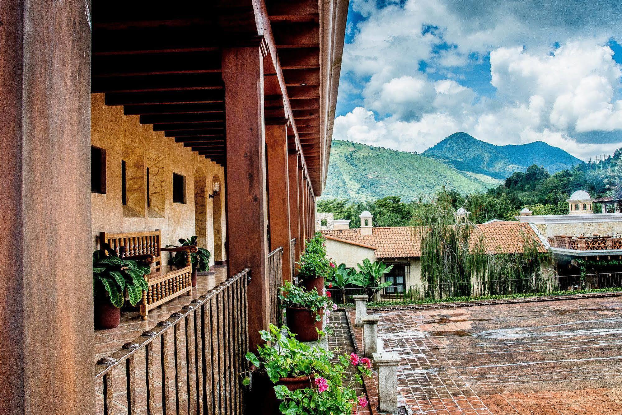 Filadelfia Coffee Resort & Tour Jocotenango Bagian luar foto